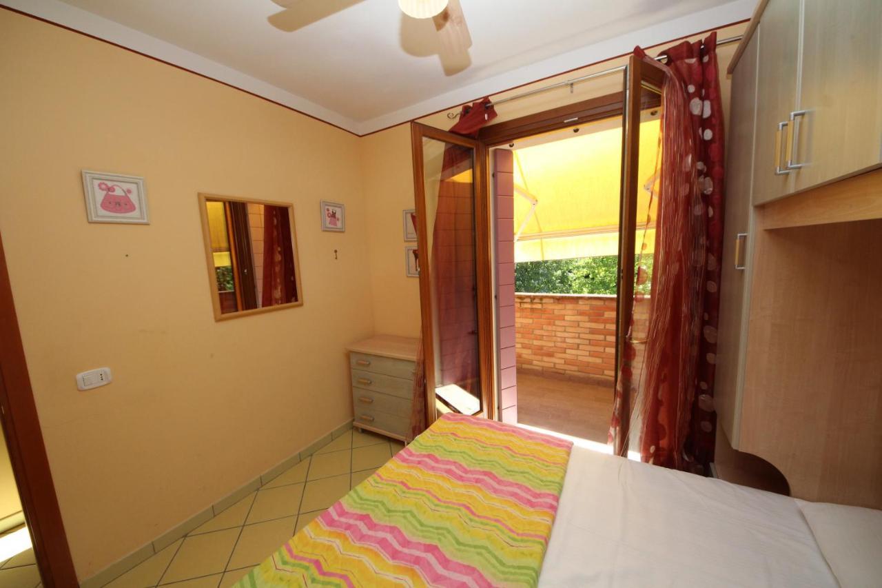 Residence Sole E Mare Appartamenti Rosolina Mare Εξωτερικό φωτογραφία