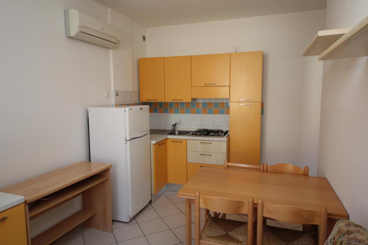 Residence Sole E Mare Appartamenti Rosolina Mare Εξωτερικό φωτογραφία